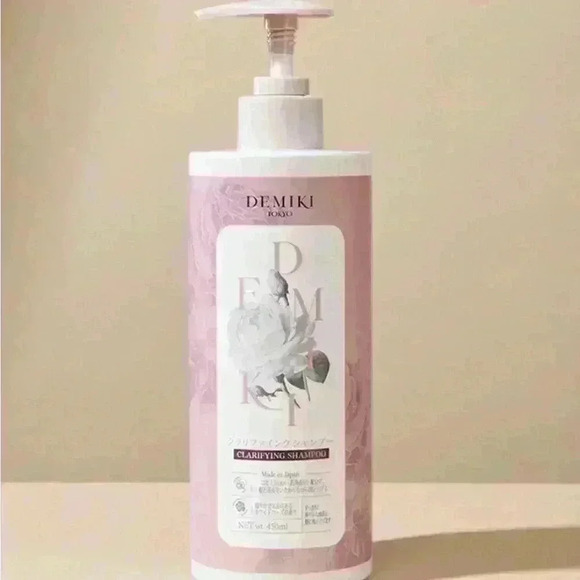 NWT Demiki Clarifying Shampoo + Softening Conditioner Haircare - Picture 1 of 4